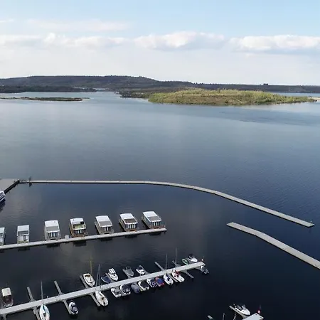 Hausboote Marina Braunsbedra
