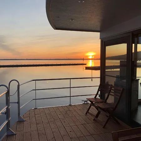 Holiday home Hausboote Marina Braunsbedra