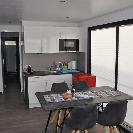 Holiday home Hausboote Marina