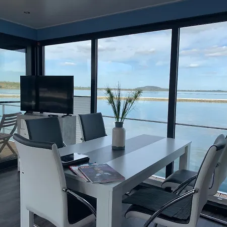 Vakantiehuis Hausboote Marina Braunsbedra
