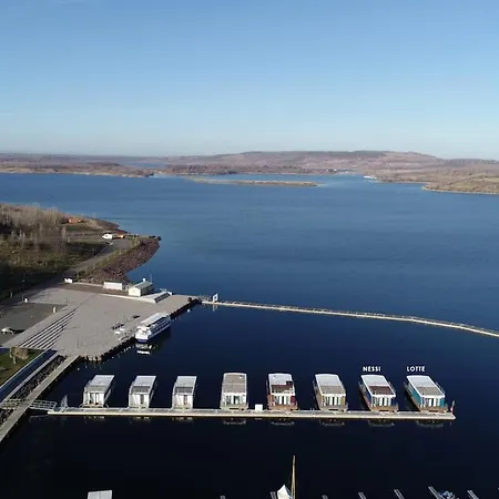 Hausboote Marina *
