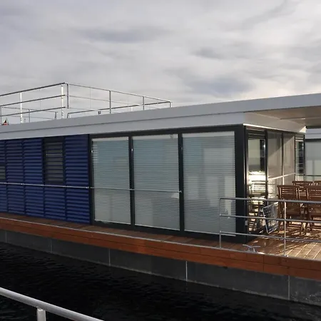 Hausboote Marina Prázdninový dům