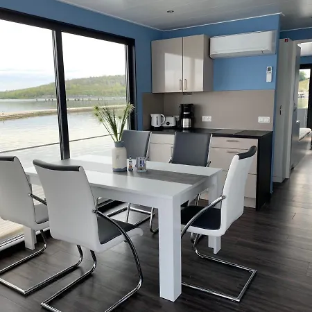 Hausboote Marina Prázdninový dům