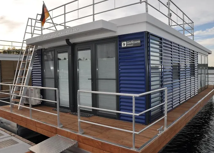 Nyaraló Hausboote Marina Braunsbedra